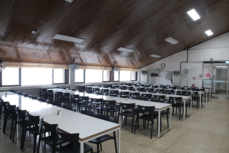 학생 식당 (식당동 2, 3층)